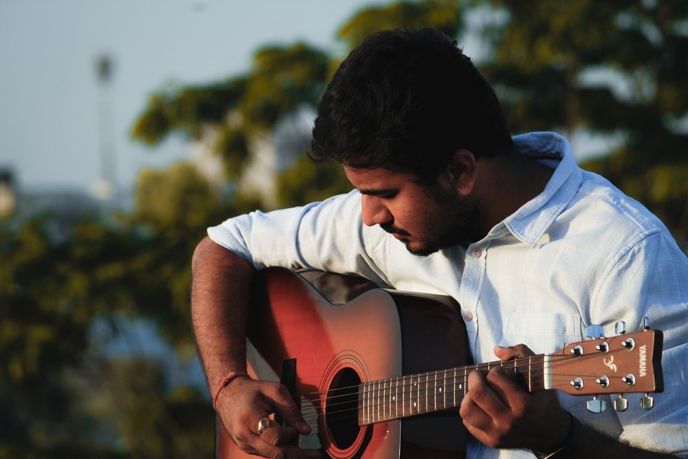 How to Play Open Chords on Classical Guitar Strings